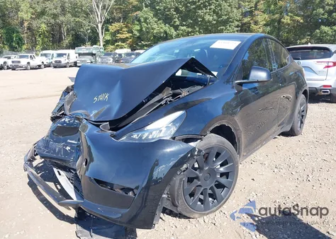 2023 Tesla Model Y Awd/Long Range Dual Motor All-Wheel Drive from USA, damaged, VIN 7SAYGAEE1PF614501